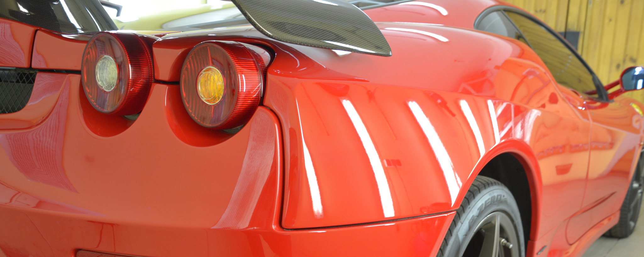 Ferrari F430. Полировка кузова и салона. Покраска кожи, установка защитной пленки и нанокерамика Ceramic Pro 9H.